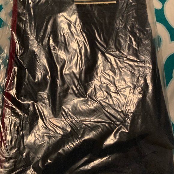 Tommy Jeans with Velvet Trim for Girls - Picture 3 of 4